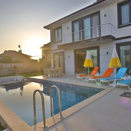 Hotel Parla 3 /