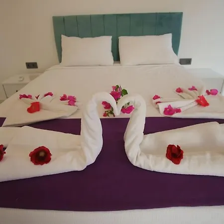 Parla 3 / Hotel 4*