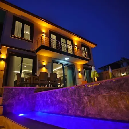 Hotel Parla 3 / Fethiye