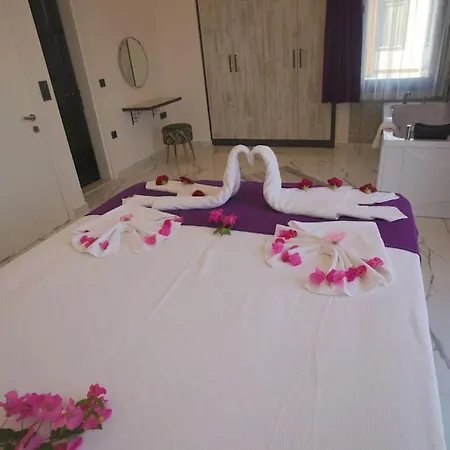 Parla 3 / Hotel Fethiye